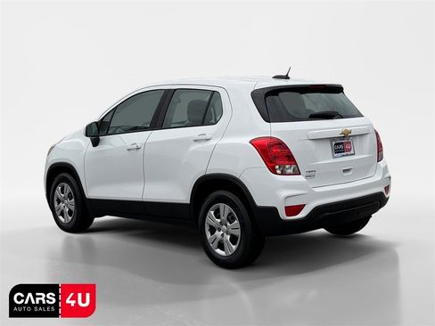 Used 2017 Chevrolet Trax LS image 5