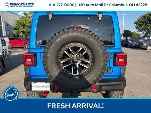 Used 2024 Jeep Wrangler Unlimited Rubicon w/ XTREMEE 35" Tire Package AWD/4WD image 7