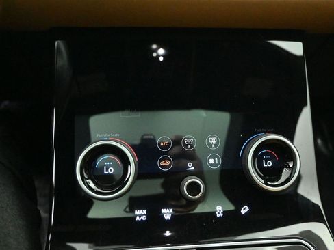 Used 2020 Land Rover Range Rover Velar R-Dynamic HSE image 14