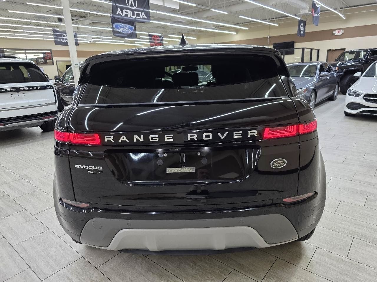 Used 2020 Land Rover Range Rover Evoque S AWD/4WD image 7
