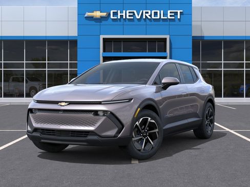 New 2026 Chevrolet Equinox EV LT FWD image 6
