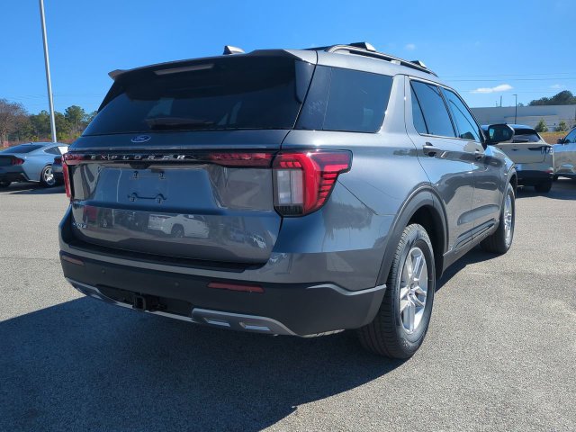New 2026 Ford Explorer Active w/ Active Comfort Package RWD image 4