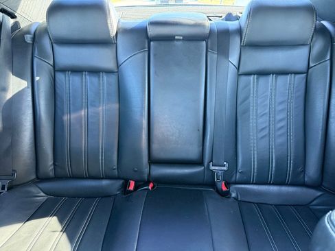 Used 2014 Chrysler 300 S RWD image 14