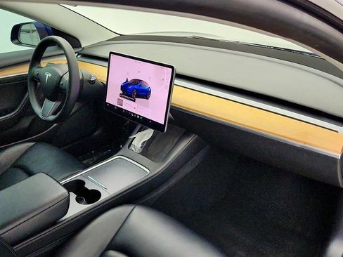 Used 2022 Tesla Model 3 Long Range AWD/4WD image 30