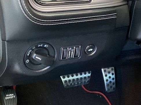 Used 2023 Dodge Challenger SRT Hellcat RWD image 34