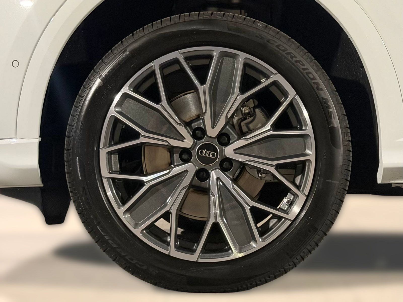 New 2026 Audi Q5 Premium Plus AWD/4WD image 12
