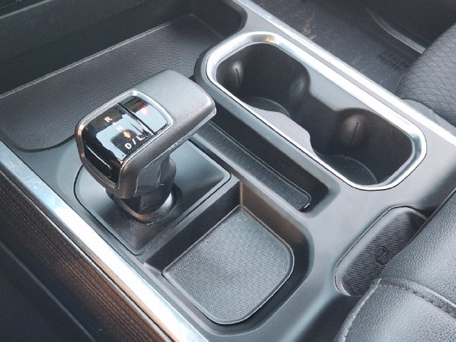 Used 2022 Chevrolet Silverado 1500 LT RWD image 22