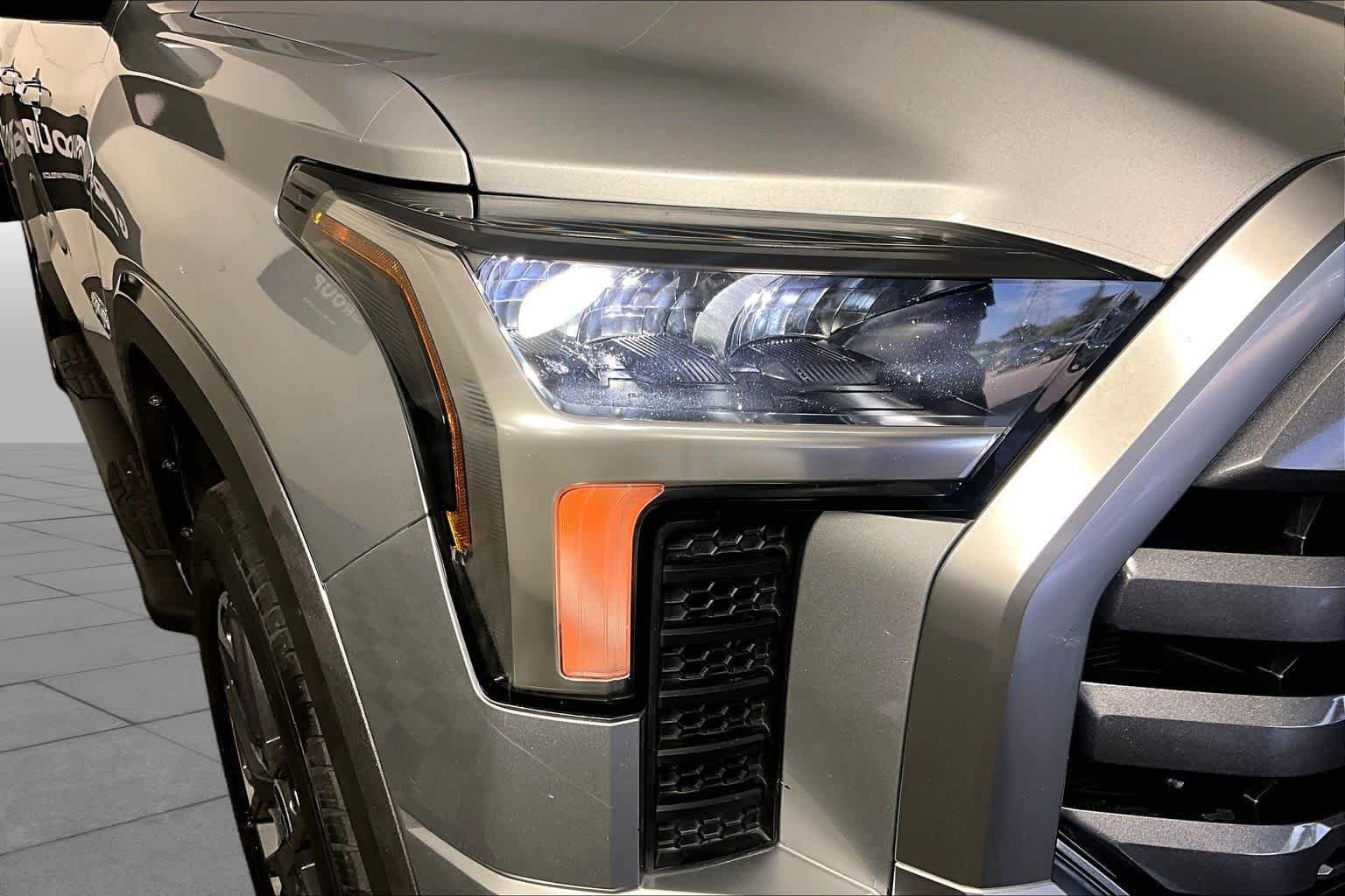 Used 2024 Toyota Tundra Limited w/ Power Package AWD/4WD image 26