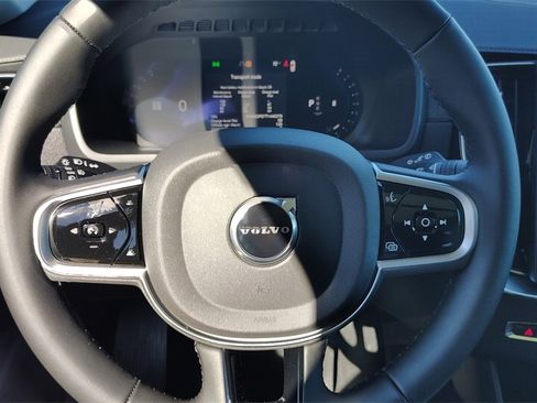 New 2026 Volvo XC90 B6 Plus w/ Protection Package Premier image 13