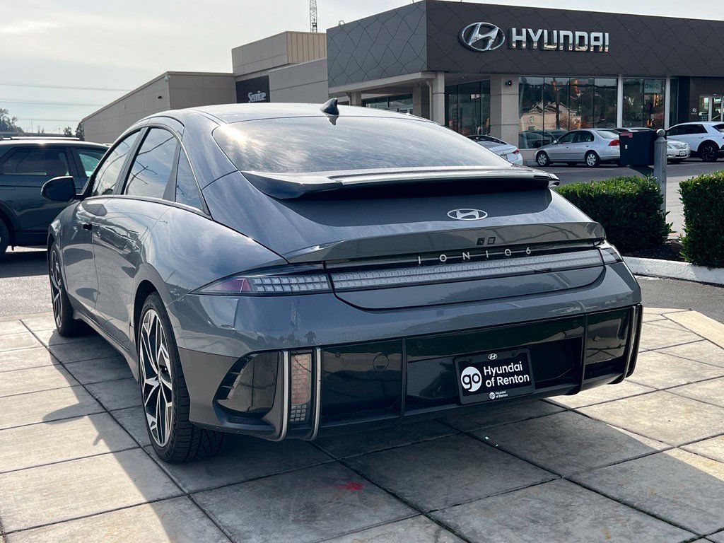 Used 2023 Hyundai Ioniq 6 SEL AWD/4WD image 11