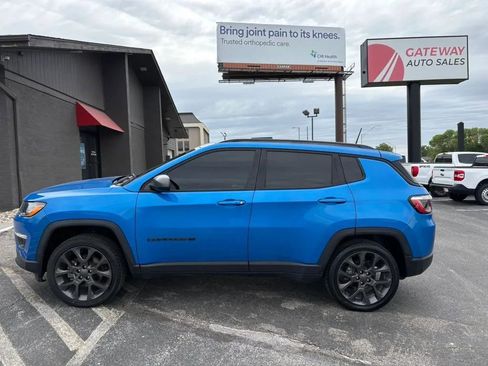 Used 2021 Jeep Compass Latitude AWD/4WD image 2