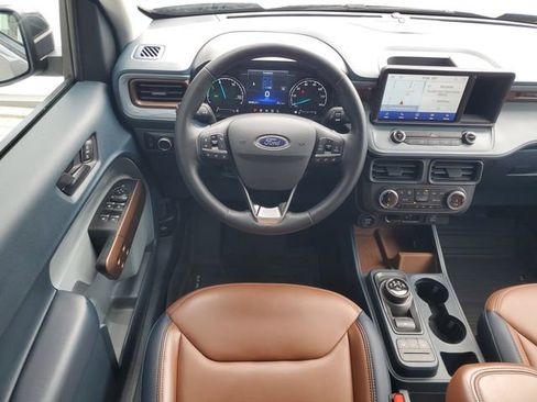 Used 2024 Ford Maverick Lariat image 27