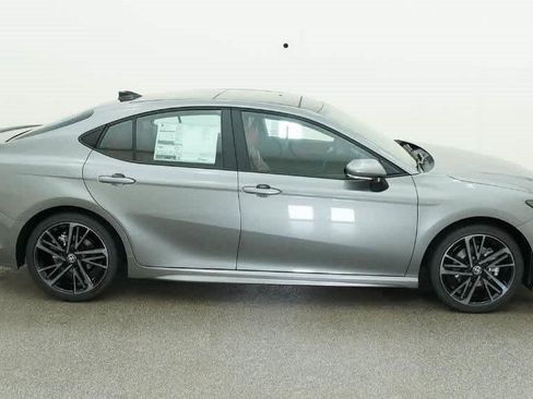 Used 2026 Toyota Camry XSE FWD image 14