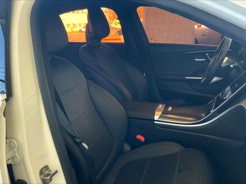 Used 2024 Mercedes-Benz C 300 4MATIC Sedan image 8