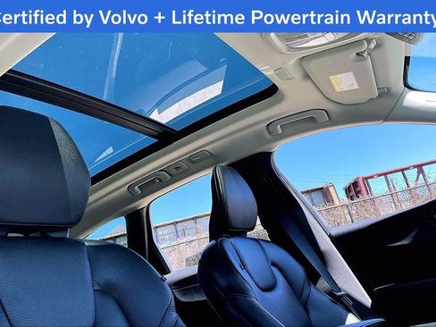 Used 2025 Volvo XC60 B5 Plus AWD/4WD image 22