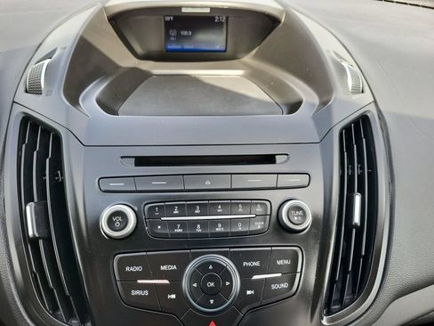 Used 2017 Ford Escape SE AWD/4WD image 17