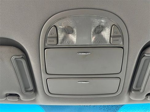 Used 2011 Hyundai Santa Fe GLS image 26