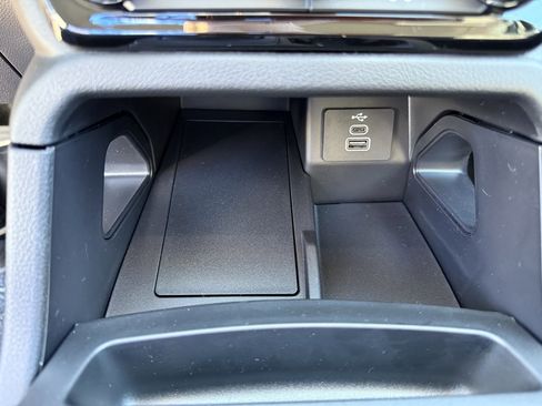 New 2025 Ford Ranger XLT w/ Equipment Group 301A High image 23