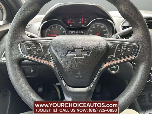 Used 2019 Chevrolet Cruze LT w/ Convenience Package image 22