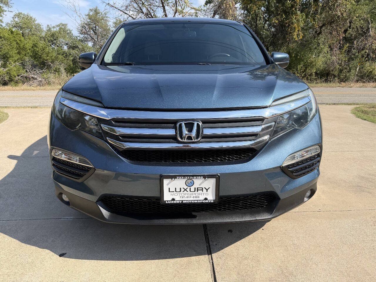Used 2017 Honda Pilot EX-L image 4