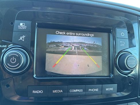 Used 2018 RAM ProMaster City Tradesman image 17