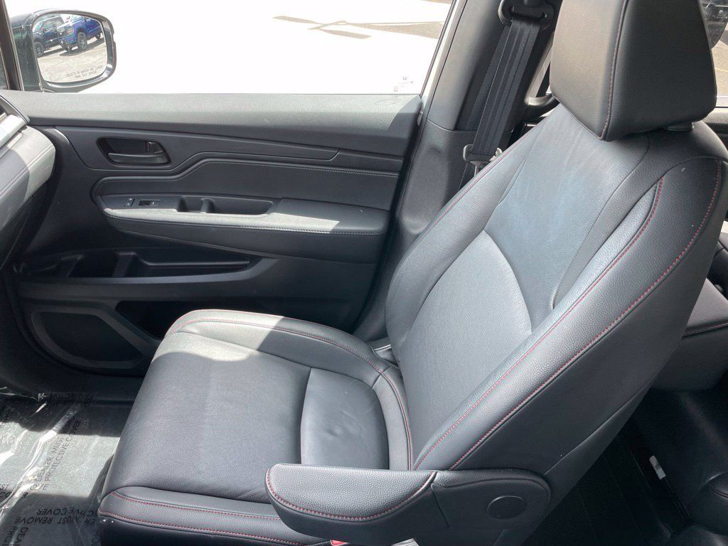 Used 2025 Honda Odyssey Sport-L image 23