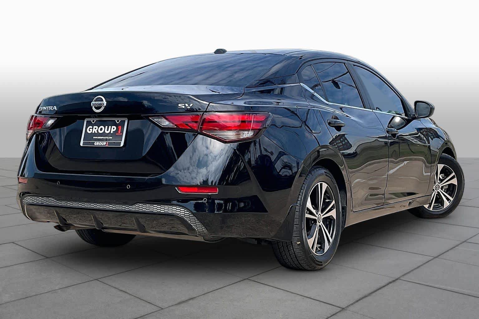 Used 2022 Nissan Sentra SV w/ All-Weather Package FWD image 13