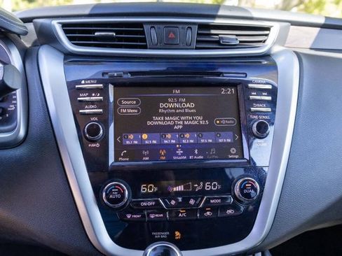 Used 2019 Nissan Murano Platinum w/ Cargo Package image 28