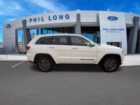Used 2019 Jeep Grand Cherokee Limited AWD/4WD image 7