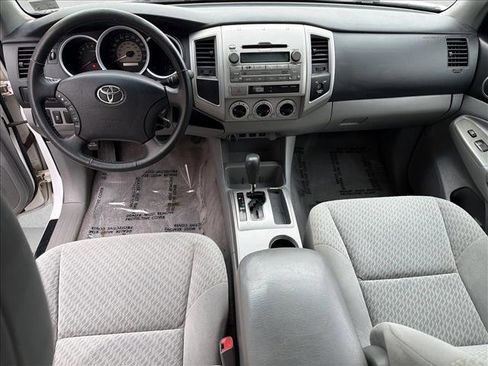 Used 2011 Toyota Tacoma 2WD Access Cab image 23