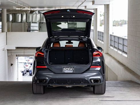 Used 2023 BMW X6 xDrive40i w/ M Sport Package image 24