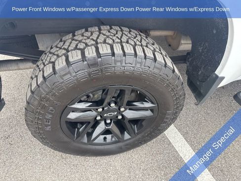 Used 2022 Chevrolet Silverado 1500 LT Trail Boss w/ Convenience Package II image 10