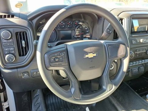 New 2025 Chevrolet Silverado 3500 W/T image 7