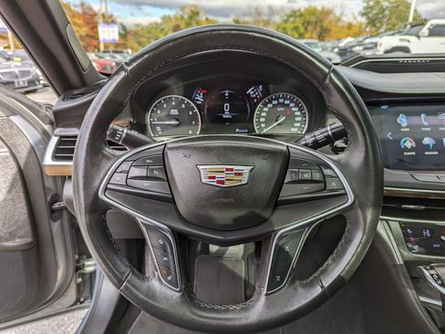 Used 2018 Cadillac CT6 Luxury image 15