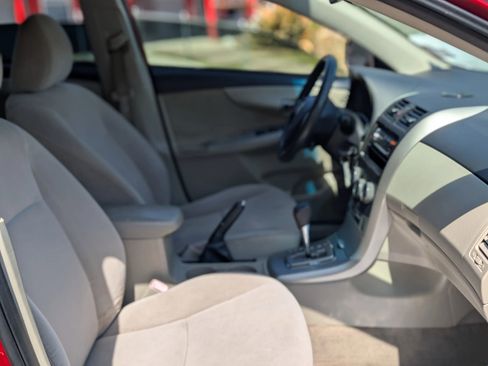 Used 2011 Toyota Corolla LE image 23