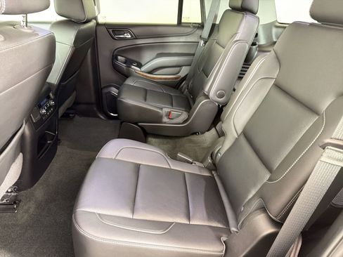 Used 2018 Chevrolet Tahoe LT image 16