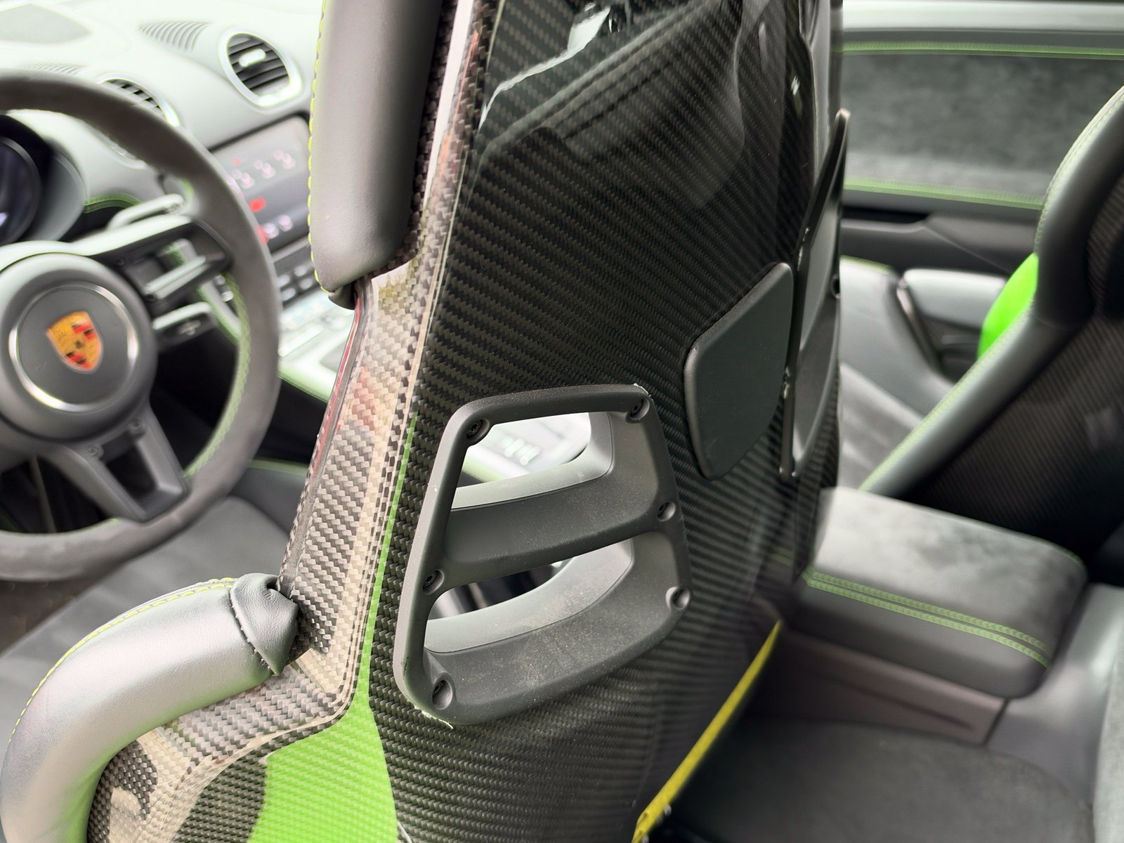 Used 2020 Porsche 718 Cayman GT4 RWD image 19