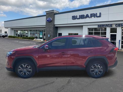 Used 2024 Toyota RAV4 XLE Premium w/ Weather Package AWD/4WD image 4