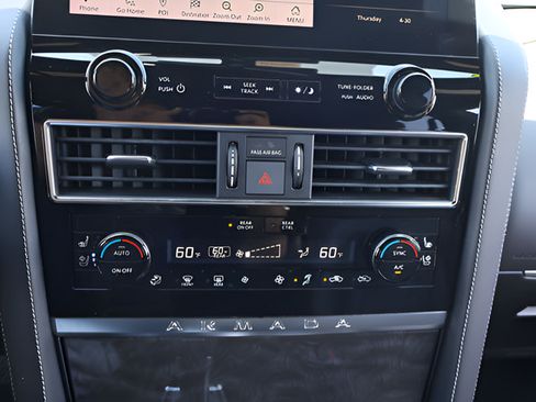 Used 2022 Nissan Armada Platinum w/ Captain's Chairs Package RWD image 31