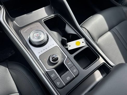 New 2026 Kia Sorento EX AWD/4WD image 12