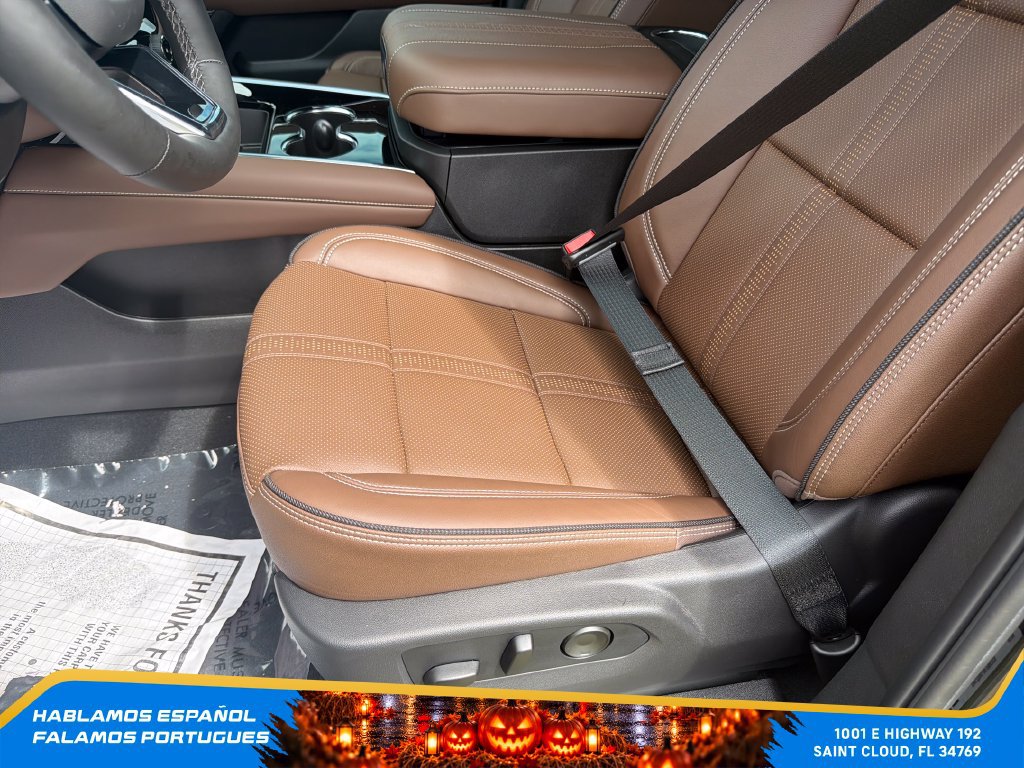New 2026 Chevrolet Tahoe High Country AWD/4WD image 17