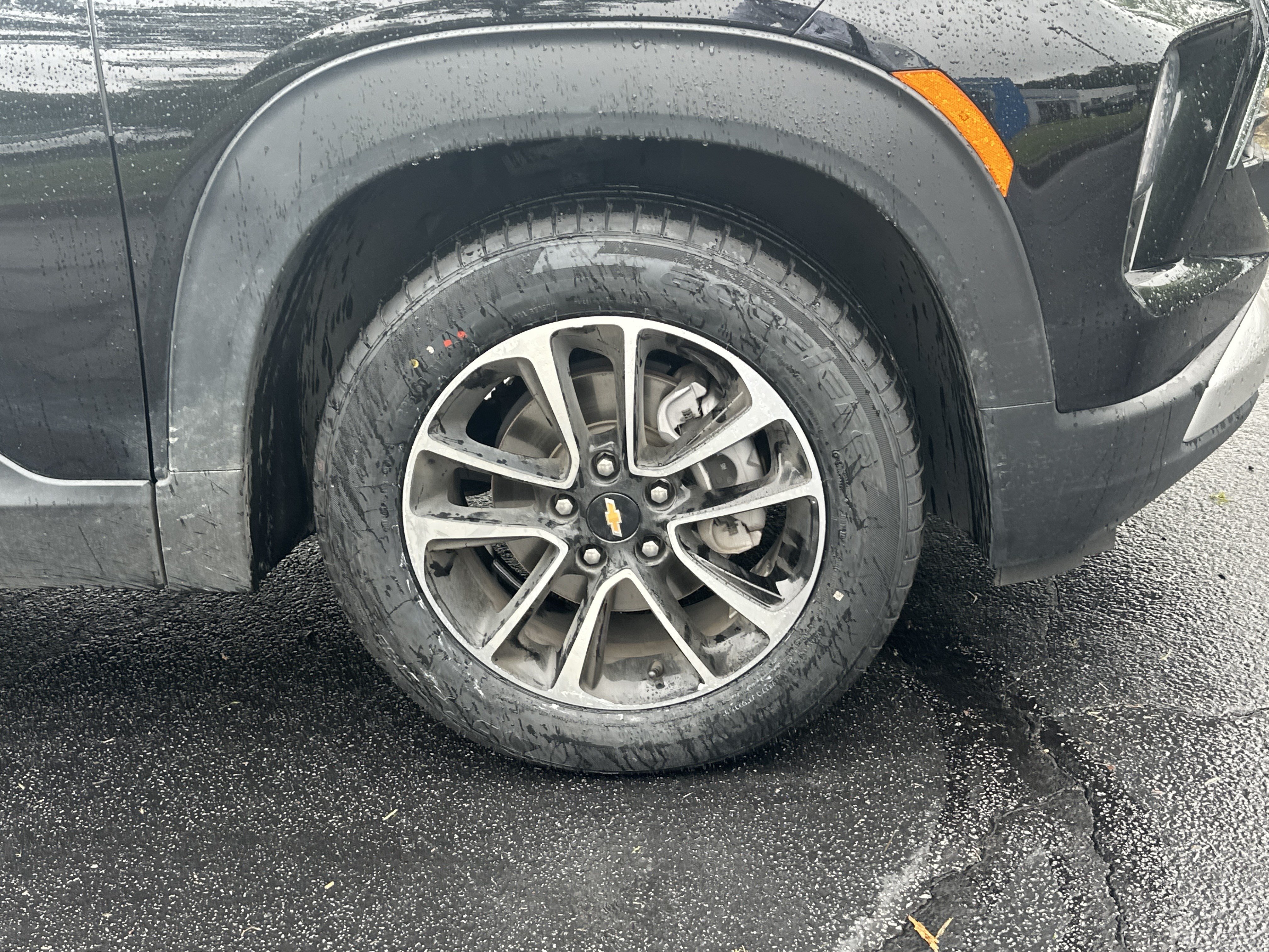 Used 2025 Chevrolet TrailBlazer LT FWD image 12