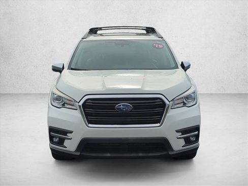 Used 2019 Subaru Ascent Touring w/ Popular Package #3 AWD/4WD image 2