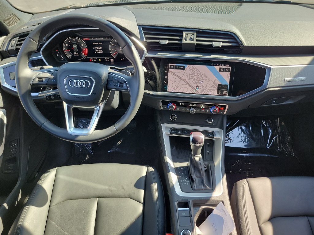 Used 2023 Audi Q3 2.0T Premium Plus w/ Premium Plus Package AWD/4WD image 12