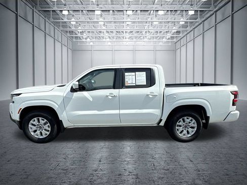 Certified 2024 Nissan Frontier SV w/ SV Convenience Package RWD image 4