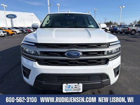Used 2024 Ford Expedition Max XLT AWD/4WD image 8