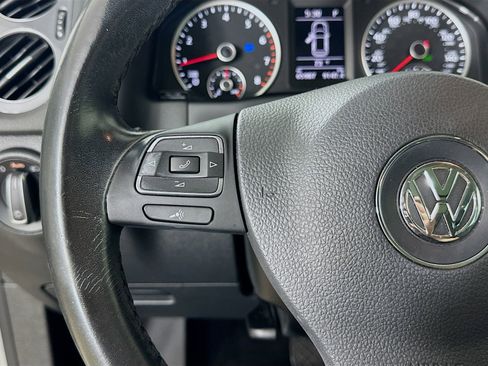 Used 2016 Volkswagen Tiguan SE AWD/4WD image 14