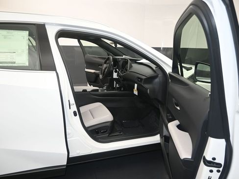 New 2026 Lexus UX 300h FWD image 12