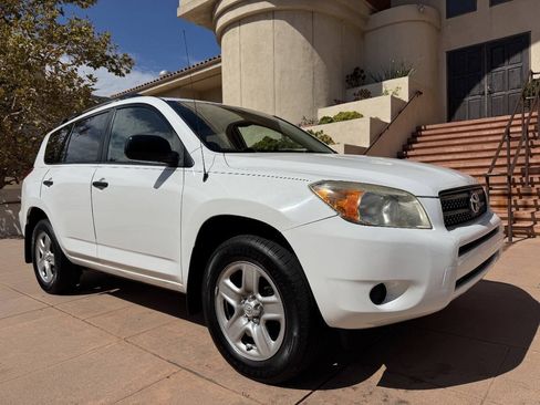 Used 2007 Toyota RAV4 4WD image 1