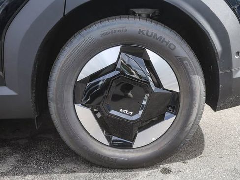 New 2026 Kia EV9 Wind AWD/4WD image 19